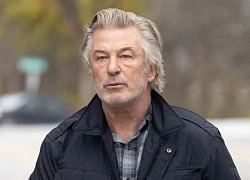 Alec Baldwin bị yêu cầu chịu trách nhiệm vụ nổ súng chết người