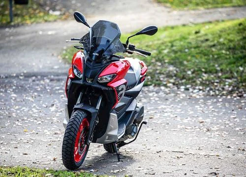 Aprilia ra mắt xe tay ga địa hình SR GT 200 cạnh tranh với Honda ADV