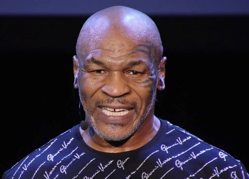 Hãi hùng Mike Tyson 13 tuổi vào trại 38 lần, thành "giang hồ" khi mẹ qua đời