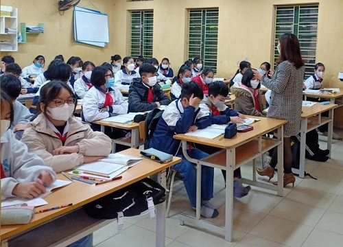 Học sinh, sinh viên nhiều địa phương học trực tuyến