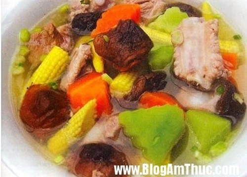 Những món canh ngon cho bé dễ ăn cơm