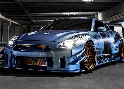 Diện kiến Nissan GT-R R35 độ Liberty Walk Type 2 mạnh 1580 mã lực