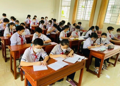 Cà Mau: Học sinh nhiễm Covid-19 mà không báo xem như nghỉ học không phép