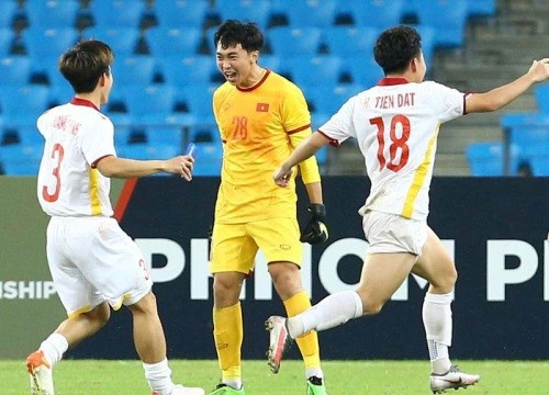 Chân dung thủ môn Tuấn Hưng - người cản phá penalty xuất sắc giúp U23 Việt Nam giành vé vào chung kết