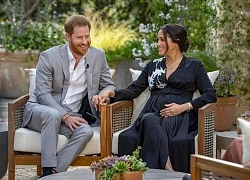 Chiếc váy của năm thuộc về Meghan Markle