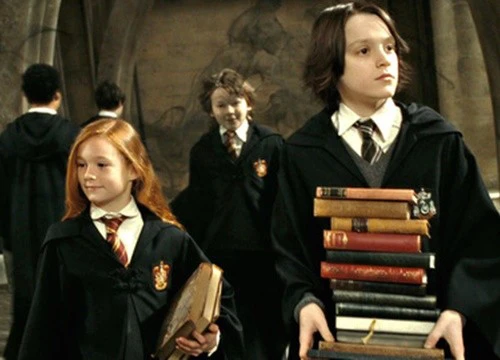 Choáng với nhân vật được nhiều người đóng nhất Harry Potter, "nhiều mặt" như này bảo sao ai cũng ghét