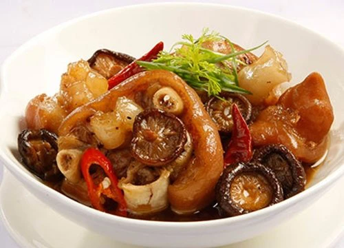 Giò kho đơn giản