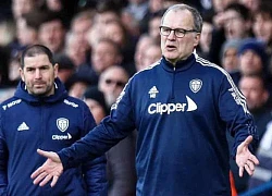 Leeds cân nhắc sa thải Bielsa