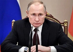 Ông Putin kêu gọi quân đội Ukraine nổi dậy, Kiev thúc giục kháng cự