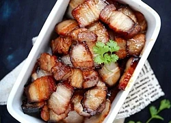 Thịt ba chỉ khoai môn hấp chao