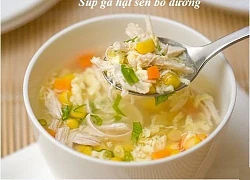 Cách nấu súp gà hạt sen