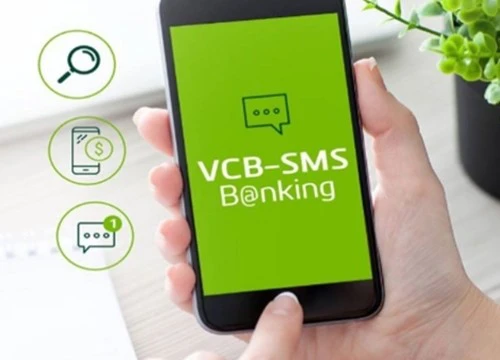 Chốt phương án thu phí SMS Banking trọn gói 11.000 đồng/tháng để bảo vệ quyền lợi khách hàng