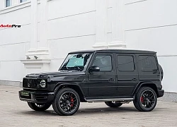 Chủ SUV thuộc top 'uống' xăng Mercedes-AMG G 63 xót xa khi tiếp nhiên liệu với giá xăng ngày càng tăng cao