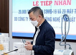 Doanh nghiệp tặng 20.000 test nhanh Covid-19 và 20 máy thở cho Bệnh viện Đại học Y