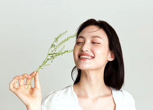 Xu hướng "skincare bền vững" của giới trẻ hiện nay có gì hot?