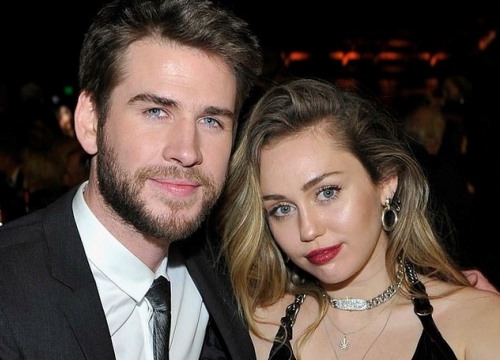 Miley Cyrus: 'Hôn nhân với Liam Hemsworth là thảm họa'