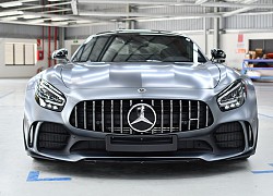 Ông Đặng Lê Nguyên Vũ sở hữu Mercedes-AMG GT R hàng hiếm