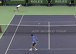 Pha xử lý đỉnh cao của Federer khiến Murray chạy ná thở