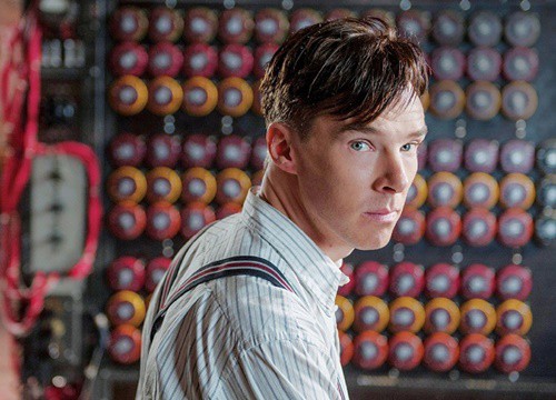 Vai đồng tính lột xác của 'Doctor Strange' Benedict Cumberbatch