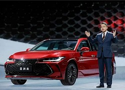 Toyota Avalon 2022 vẫn "sống dai", vừa ra mắt sát vách Việt Nam