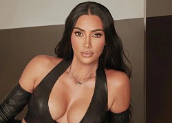 Tỷ phú Kim Kardashian rút lại lời khuyên phụ nữ &#8220;nhấc mông lên và làm việc&#8221;