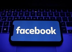 Căng thẳng tiếp diễn, Nga chặn truy cập Facebook