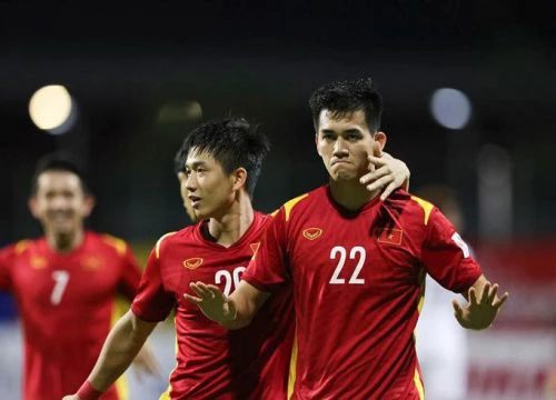 Giá trị tuyển Việt Nam tăng mạnh sau Asian Cup 2019