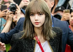 Góc hoài niệm: Lisa ở Paris Fashion Week 3 năm trước thì ra điệu thế này cơ, bảo sao fan cứ mong nhớ mãi thôi