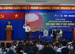 Học trực tuyến kéo dài, học sinh gặp bất ổn tâm lý