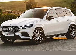 Mercedes-Benz GLC 2023 &quot;lộ hàng&quot;, BMW X3 dè chừng