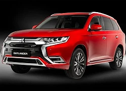 Gần 1 tỷ: Chọn Mitsubishi Outlander hay Honda CR-V?