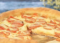 Cách làm pizza xúc xích viền phô mai thơm ngon, béo ngậy ngay tại nhà
