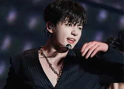 Jungkook (BTS) hé lộ cân nặng bất ngờ, nhìn body 6 múi cuồn cuộn và bắp đùi đô phát sợ này là hiểu nguyên nhân