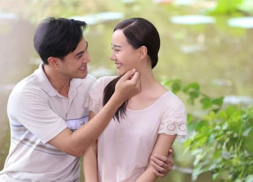 Ra mắt mẹ anh không ăn cơm cùng, đêm muộn đi qua nhà bếp tôi ớn lạnh chia tay ngay