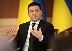 Tổng thống Ukraine sẵn sàng đàm phán với Nga về Crimea và Donbass