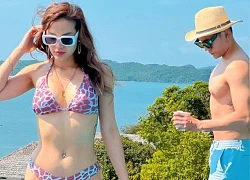 Vbiz có cặp đôi siêu mlem sắp cưới: Phương Trinh Jolie khoe 3 vòng sexy, nhìn sang ông xã còn bất ngờ hơn!