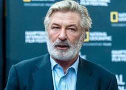 Alec Baldwin bị tố vô trách nhiệm trong vụ bắn chết người