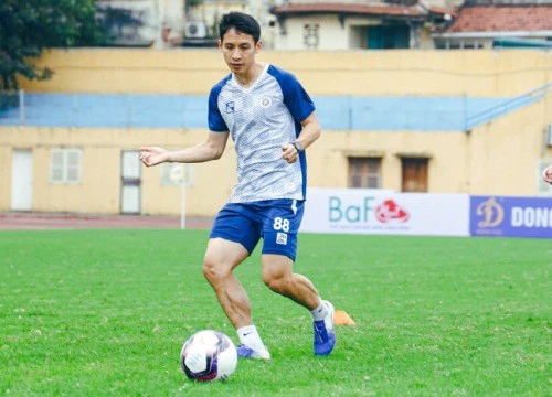 Hùng Dũng kịp trở lại, chạm trán đối thủ "đáng quên" CLB TP.HCM trong ngày tái xuất V.League