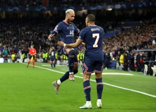 Kết quả Champions League: Benzema lập hattrick, Real Madrid ngược dòng hạ PSG