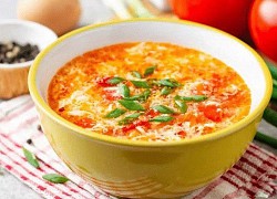 Nấu canh cà chua trứng mãi vẫn tanh, nhớ mẹo này canh thơm nức, nổi vân đẹp