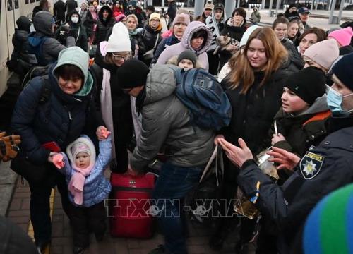 Nga thông báo mở hành lang nhân đạo hằng ngày để người dân từ Ukraine sơ tán