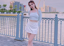 Chia tay thủ môn, hai hot girl xinh đẹp gợi cảm bội phần