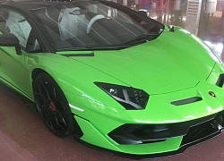 Đại gia Việt chơi trội, 'bóc tem' Lamborghini Aventador SVJ phiên bản mui trần với màu sơn hàng độc