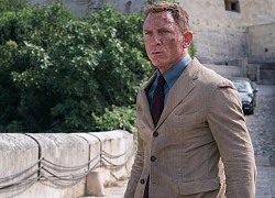 Daniel Craig: 'Không có James Bond, tôi chỉ là bồi bàn'