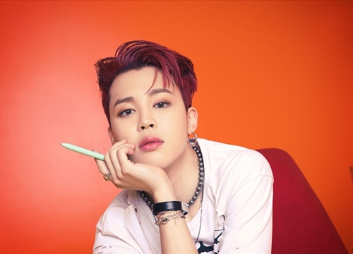 Jimin (BTS) gây "sốt" khi lần đầu hát nhạc phim truyền hình