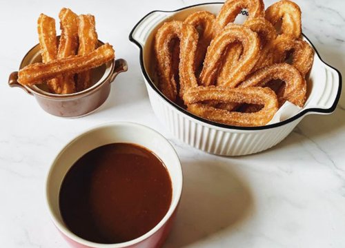 Cách làm Bánh churros thơm ngon, chuẩn vị cực đơn giản