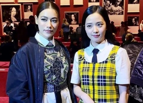 Đại náo ở Fashion Week chưa đủ, Jisoo gây xôn xao MXH Thái khi gửi 1 thứ khiến "ngọc nữ Thái Lan" Kimmy phải bất ngờ