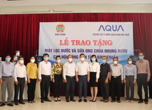 Hội Nông dân tỉnh Bình Thuận hỗ trợ, tặng máy lọc nước cho Hội Nông dân các cấp, tổng giá trị 400 triệu đồng