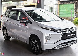 Mitsubishi Xpander, Kia Carnival xây vững ngôi đầu