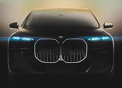 Những hình ảnh chính thức đầu tiên của xe điện BMW i7